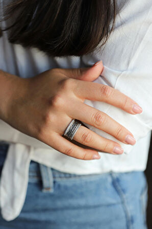 Amore Koleksiyonu Kadın Bijuteri Modern Alyans