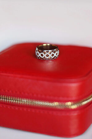 Amore Koleksiyonu Kadın Taşlı Bijuteri Modern Alyans