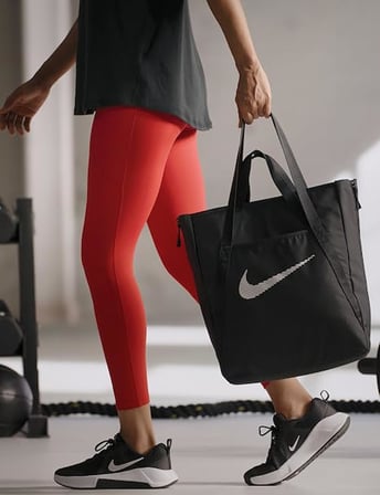 Gym Tote 28lt Siyah Kadın Kol Çantası