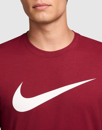 Sportswear Icon Swoosh Erkek Kırmızı Pamuklu Tişört