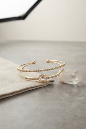 Kare Zirkon Taşlı Gold Renk Kadın Bileklik -MİRAYLİFE