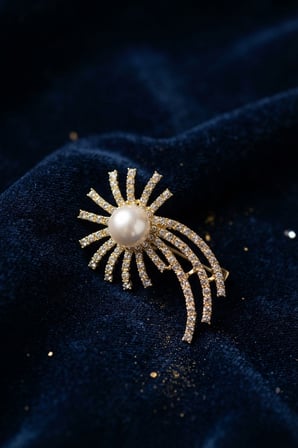 Gold Renk Zirkon Taşlı Halley Model Broş -MİRAYLİFE