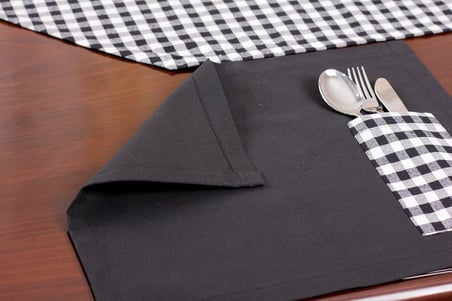 Tropik home Amerikan Servis  Moena Dinner  Runner Seti 6 Kişilik Set Siyah Ekose Desen Salon ve Masa Sunum Takımı