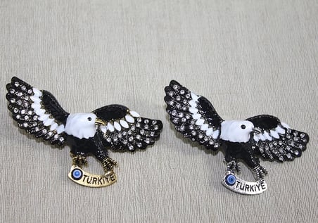 Swaroski Kartal Figürü Magnet