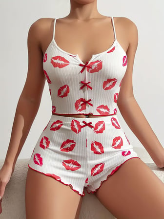 Dudak Desenli Şortlu Pijama Takımı -MİRAYLİFE