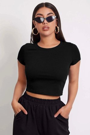 Kadın Siyah Modern Fit Yuvarlak Yaka Yarım Kol Crop Top Bluz