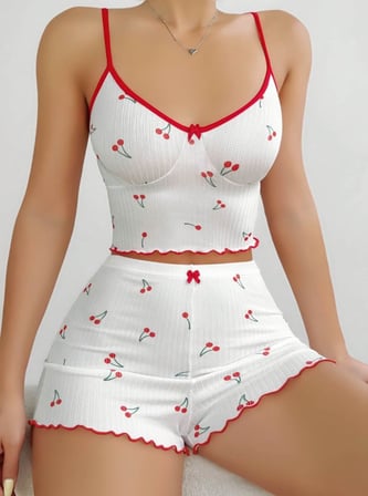 Kadın Vişne Desenli Dantel Askılı Şortlu Pijama Takımı 5193