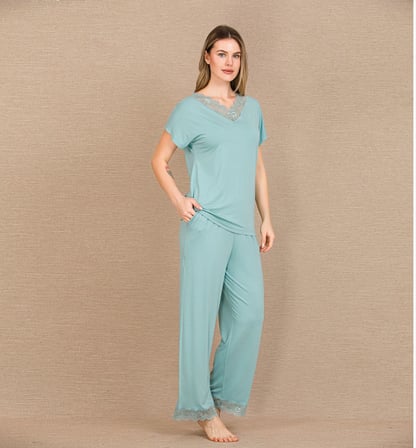 Viskon Şık Tasarım Dantel İşlemeli Mint Yeşil Kısa Kol Pijama Takımı