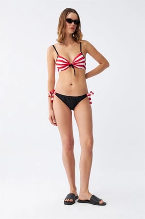 Kadın Yandan Bağlamalı Yarım Destekli Fiyonklu Alt Üst Bikini Takım Kırmızı -MİRAYLİFE