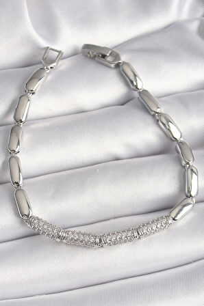 MuI MuI Pirinç Gümüş Renk Zirkon Taşlı Arpa Zincir Model Kadın Bileklik