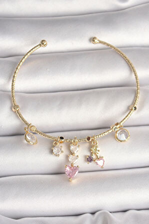 MuI MuI Pirinç Gold Renk Sallantı Zirkon Taşlı Kalp Figür Pembe Kalp Detay Charm Kadın Bileklik