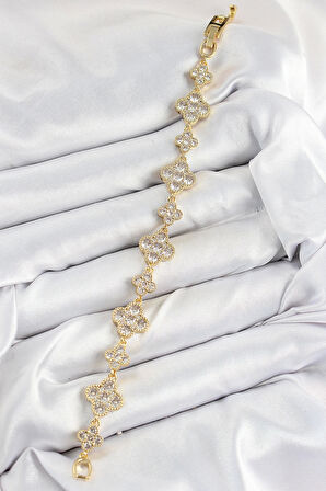 MuI MuI Pirinç Zirkon Taşlı Yonca Model Gold Renk VIP Seri Kadın Bileklik