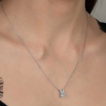 MuI MuI Swarovski Taşlı Gümüş Tektaş Bayan Kolye