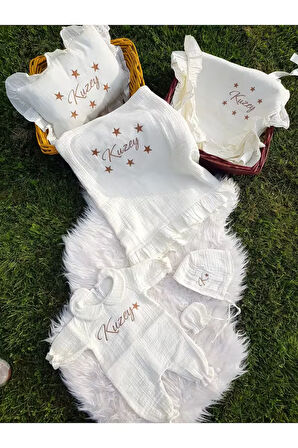 İsim Nakışlı Müslin Bebek Tulumu, Şapka, Eldiven, Battaniye, Yastık, Puset Örtüsü - 6 Parça Set