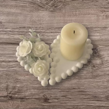 Baloncuk Masaüstü Plasti̇k Bi̇rleşen Kalp Organi̇zer Biblo – Masaüstü İçin Dekoratif Ürün 14 - 17 CM Beyaz
