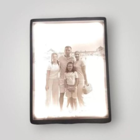 Lithophane LED Işıklı Kişiye Özel Fotoğraf Çerçevesi – Sevgililer Günü Hediyesi
