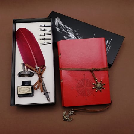 Nostaljik Eşya Yazı Aracı Dekoratif Obje Tüylü Divit Hokka Kalem ve Pusula Baskılı Defter Set