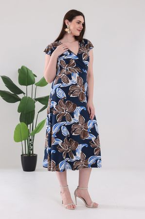 Kadın Lacivert Floral Desen Fırfır Kol Kruvaze Yaka Büyük Beden Esnek Maxi Elbise