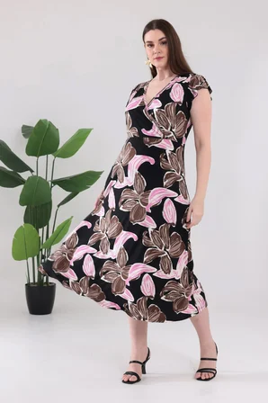 Kadın Pembe Floral Desen Fırfır Kol Kruvaze Yaka Büyük Beden Esnek Maxi Elbise