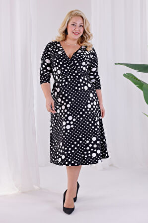 Kadın Siyah Asimetrik Puantiye Desen Kruvaze Yaka Beli Lastikli Büyük Beden Elbise