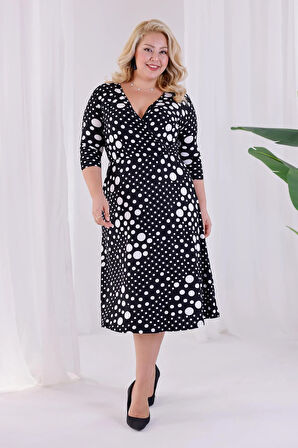 Kadın Siyah Asimetrik Puantiye Desen Kruvaze Yaka Beli Lastikli Büyük Beden Elbise