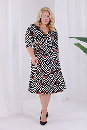 Kadın Siyah Beyaz Geometrik Desen Kruvaze Yaka Beli Lastikli Büyük Beden Elbise