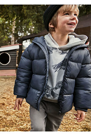 Mayoral Erkek Çocuk Kapüşonlu Dolgulu Parlak Kumaş Mont 4416 Lacivert