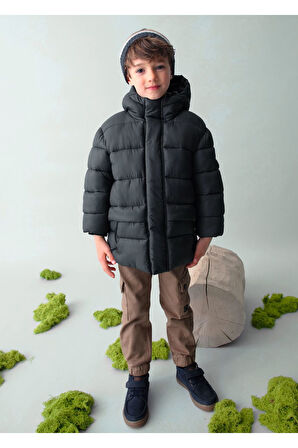 Mayoral Erkek Çocuk Kapüşonlu Uzun Şişme Dolgulu Mont 4422 Siyah