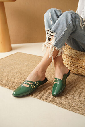 Kadın Terlik Çift Tokalı Burnu Kapalı Ortopedik Terlik Miya