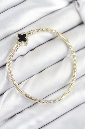Pirinç Charm Zirkon Taşlı Yonca Model Gold Renk Kadın Bileklik