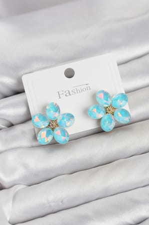 Mey İthalat Buz Mavisi Renk Kristal Taşlı Çiçek Model Kadın Küpe