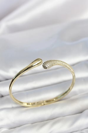 Mey İthalat Gold Renk Zirkon Taşlı Tifani Model Kadın Kelepçe Bileklik