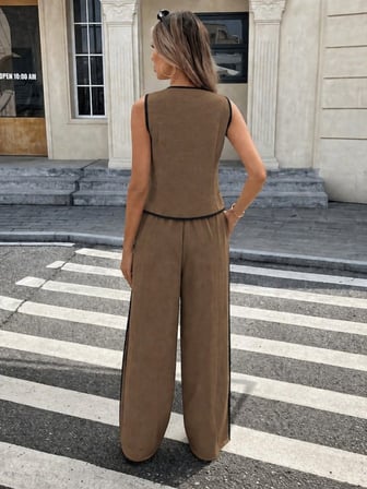Kadın Kolsuz önü Düğmeli Yelek Ve Pantolon Ikili Takım