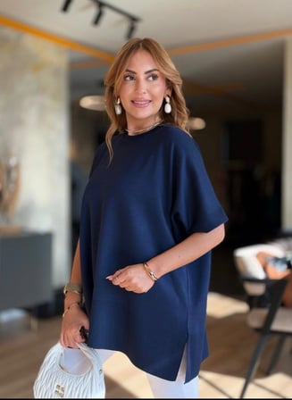 Kadın Bisiklet Yaka Kısa Yarasa Kollu Yanları Yırtmaçlı Oversize Dökümlü Merserize Bluz