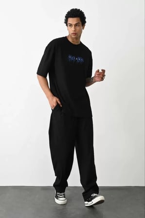 MYTHRIVA  Unisex Baskılı Oversize T-Shirt - Siyah