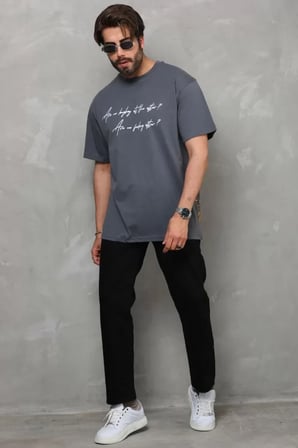 MYTHRIVA  Unisex Bisiklet Yaka Baskılı Oversize T-Shirt - Füme