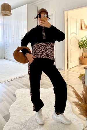 MYTHRIVA  Kadın Uzun Kollu Leopar Detay Sweat Ve Yanı Leopar şerit Detay Pantolon Ikili Takım