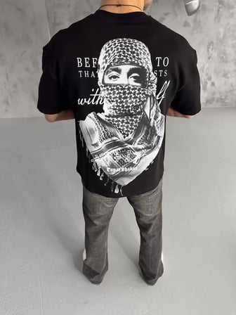 MYTHRIVA  Unisex Baskılı Oversize T-Shirt - Siyah