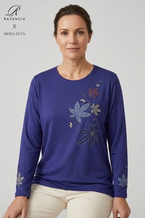 Kadın İndigo Renkli Çiçek Yaprak Desenli Taşlı Yırtmaçlı Likralı Anne Penye Bluz