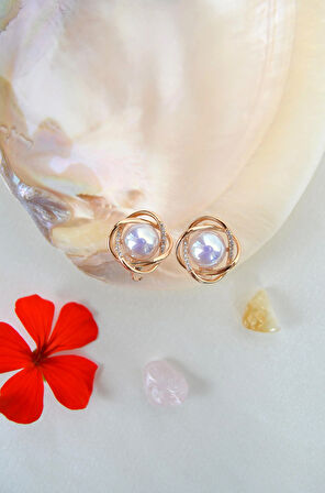 Zirkon Taşlı Ortası İnci Gül Figürü Halka Küpe Uzun Ömürlü Dayanıklı