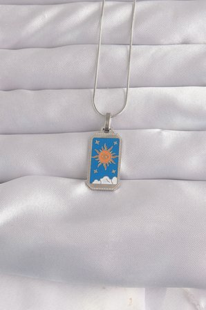 316L Çelik Gümüş Renk Mavi Mineli Güneş Model Tarot Kolye 5886