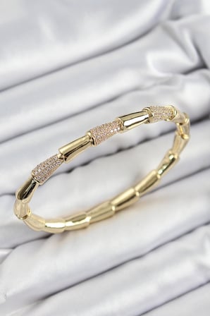 Pirinç Zirkon Taşlı Kemik Model Gold Renk Vip Kadın Bileklik 5886