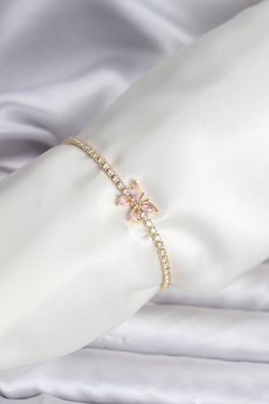 Kelebek Model Zirkon Taşlı Gold Renk Pirinç Su Yolu Kadın Bileklik 5886