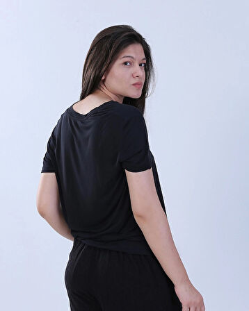 İpeksi Modal Kumaş V Yaka Tişört