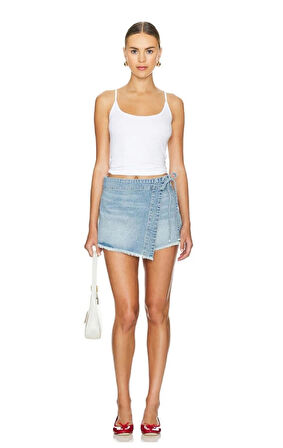Wrap Detaylı Açık Mavi Denim Şort Etek (Dar Kalıp)
