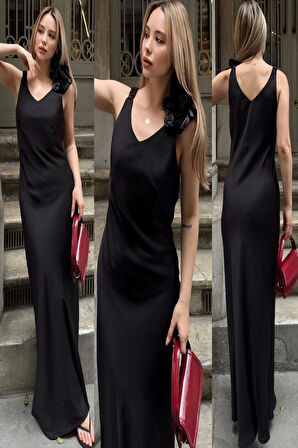 Zarif İğne Broş Detaylı Midi Elbise