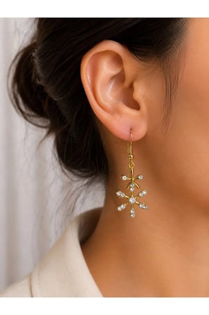 Kristal Taşlı Çiçek Formlu Gold Sallantılı Küpe