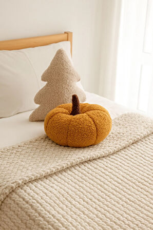 TEDDY DEKORATİF BALKABAĞI YASTIK VE ÇAM AĞACI YASTIK