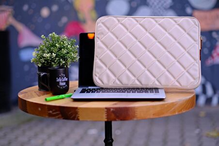 MettBag Laptop Kılıfı 15.6 & 16 Inç Bej