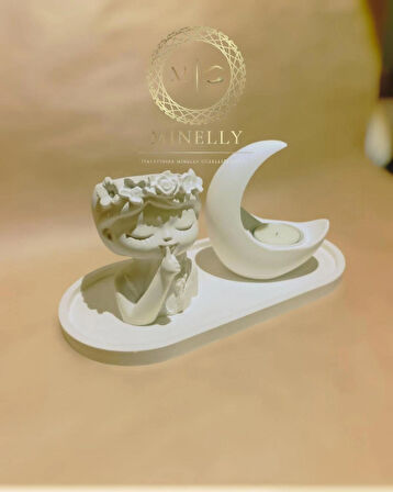 Minelly silent moon